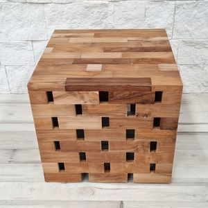 Beistelltisch / originelles Design