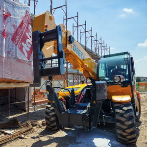 Teleskoplader für Baustelle