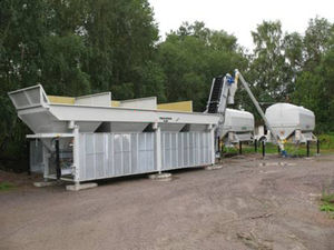 sockelmontierte Betonmischanlage / automatisch