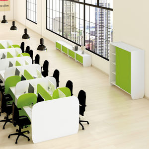 Schreibtisch für Open Space