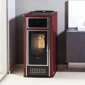 Wasserführender Kaminofen / Pellet