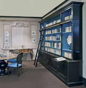 klassisches Bücherregal 1