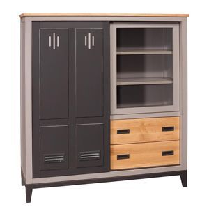 klassischer Geschirrschrank 1