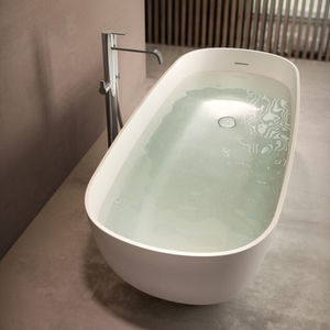 ovale Badewanne 1