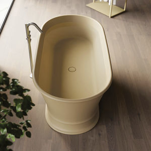 ovale Badewanne
