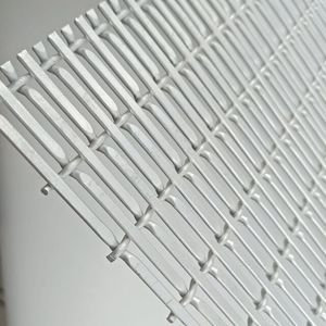 Gewobenes Metall / für Innenausbau