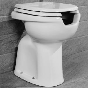 freistehendes WC