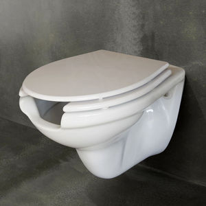 wandhängendes WC