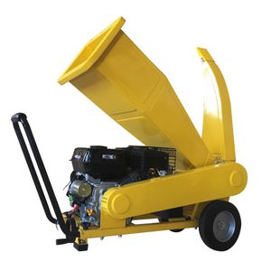 Häcksler mit Verbrennungsmotor