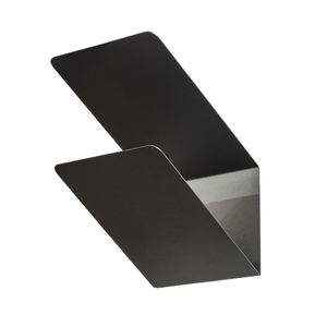 wandmontierte Regale