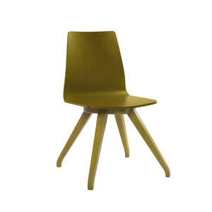 moderner Stuhl 1