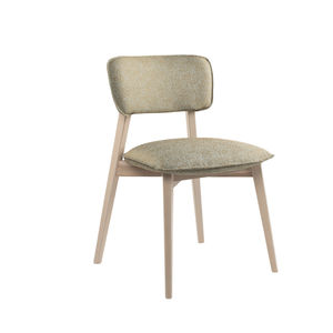 moderner Stuhl 1