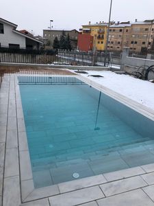 Schwimmbecken für Außenbereich