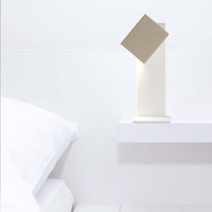 Tischlampe