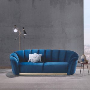 klassisches Sofa 1