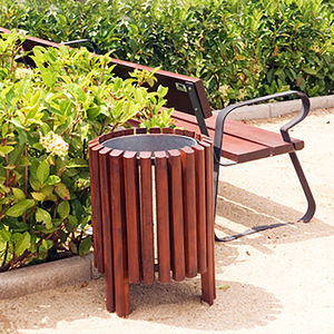Park-Abfallbehälter