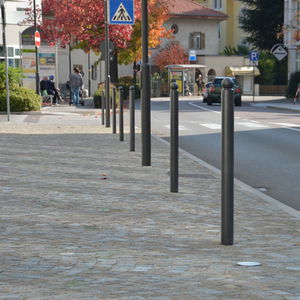 Sicherheits-Sperrpfosten / Halteverbot / Edelstahl / verzinkter Stahl