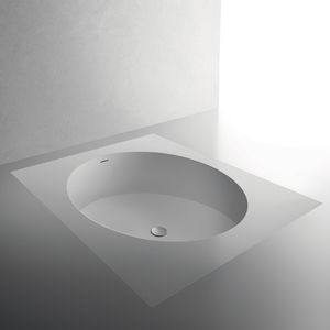 ovale Badewanne