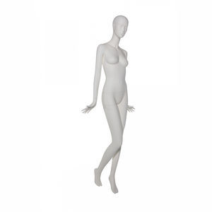 Frau-Schaufensterpuppe