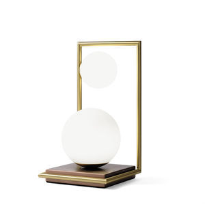 Tischlampe 1