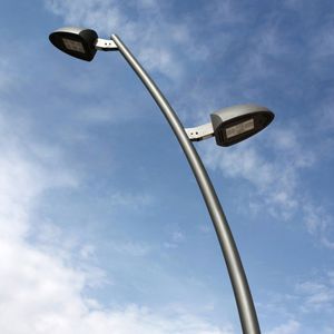 Straßenlaterne / modern / Edelstahl / mit Diffusor aus Hartglas
