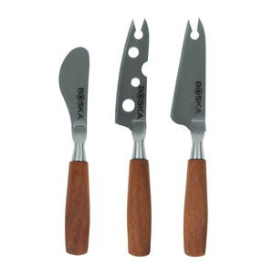 Käsemesser mit Holzgriff