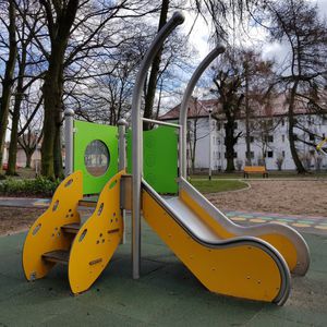 gerade Rutsche / für Spielplätze / Edelstahl