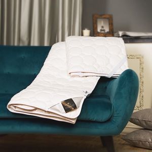 Doppelbett-Matratzenschoner