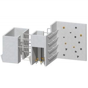 festinstallierte Kletterwand 1
