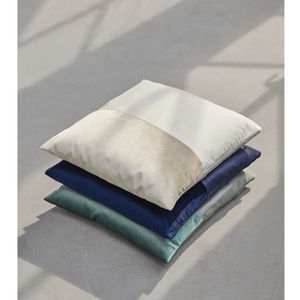 Kissen für Sofas / quadratisch / uni / Stoff