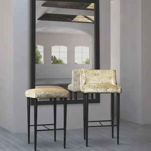 moderner Barhocker