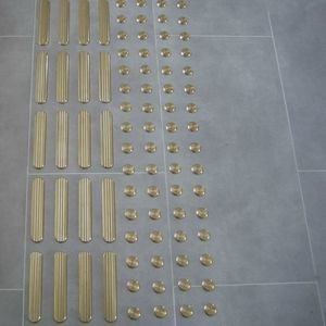 Taktiles Bodenleitsystem / Edelstahl