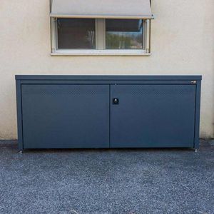 Überdachung für Müllcontainer
