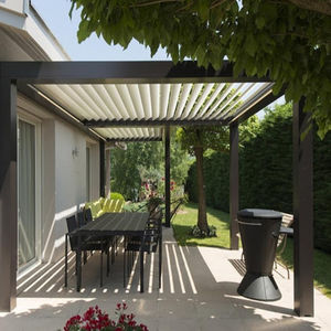 angebaute Pergola