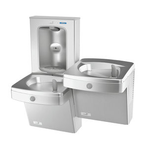 berührungsloser Trinkbrunnen