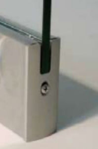 Edelstahl-Türprofil 1