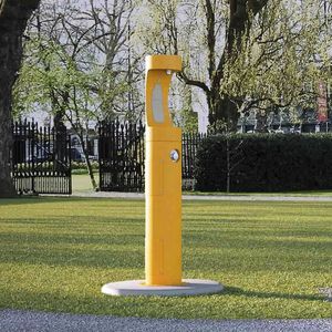 Trinkbrunnen mit Fußpedal 1