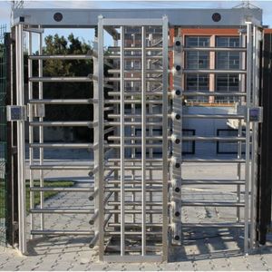 raumhohes Drehkreuz