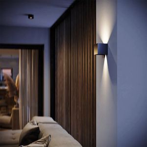 moderne Wandleuchte 1