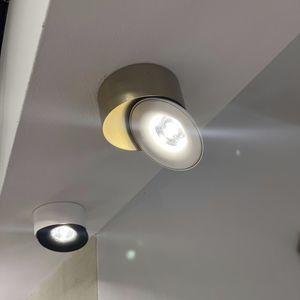 Strahler für Decke