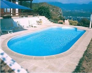 Platten-Schwimmbecken