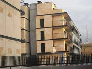 Fassadenverkleidung in Plattenform