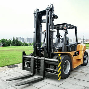 Gabelstapler für Baustelle