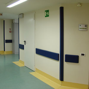 Verbundwerkstoffwandschutz