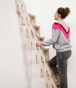 gerade Treppe 1