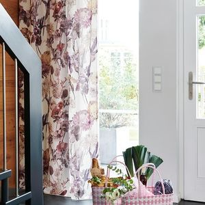 Blumenmotive-Gardine 1