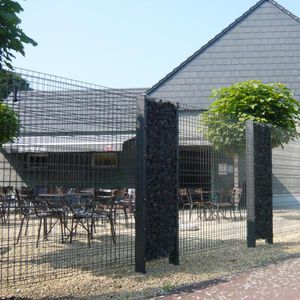 Maschendrahtzaun