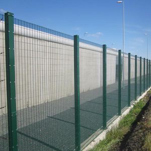 Zaun / geschweißter Maschendraht 1