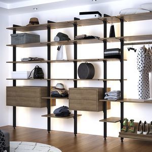 wandmontierte Regale