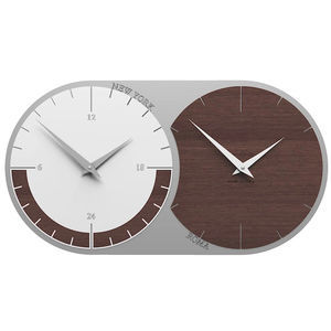 moderne Uhr 1